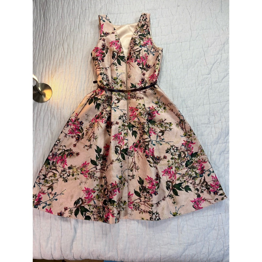 Ted Baker London Mid Pink Clarbel Blossom V Back Jacquard Size 2 MSRP $429 - Picture 5 of 16